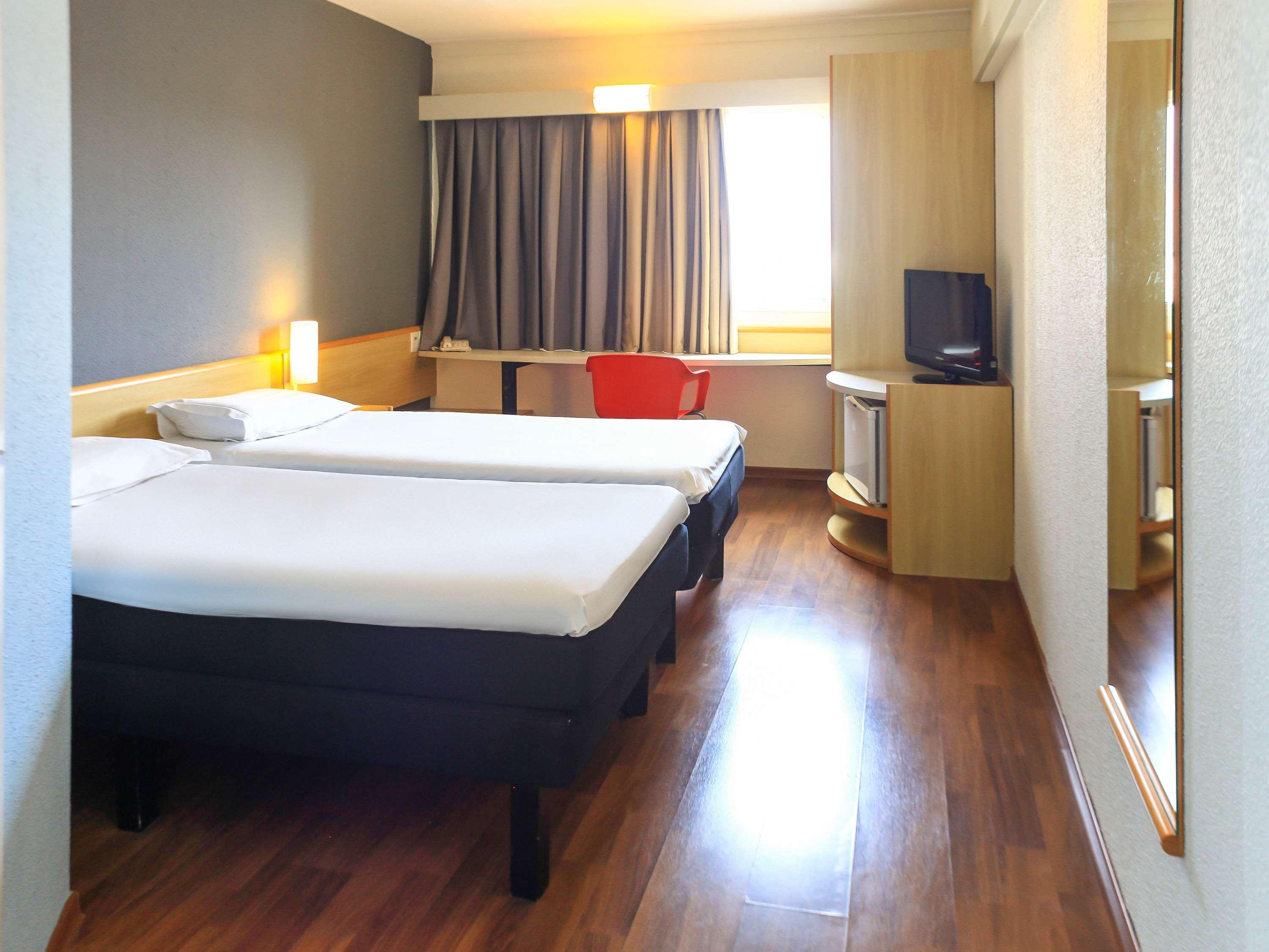 Готель Ibis Sao Jose Dos Campos Colinas Екстер'єр фото