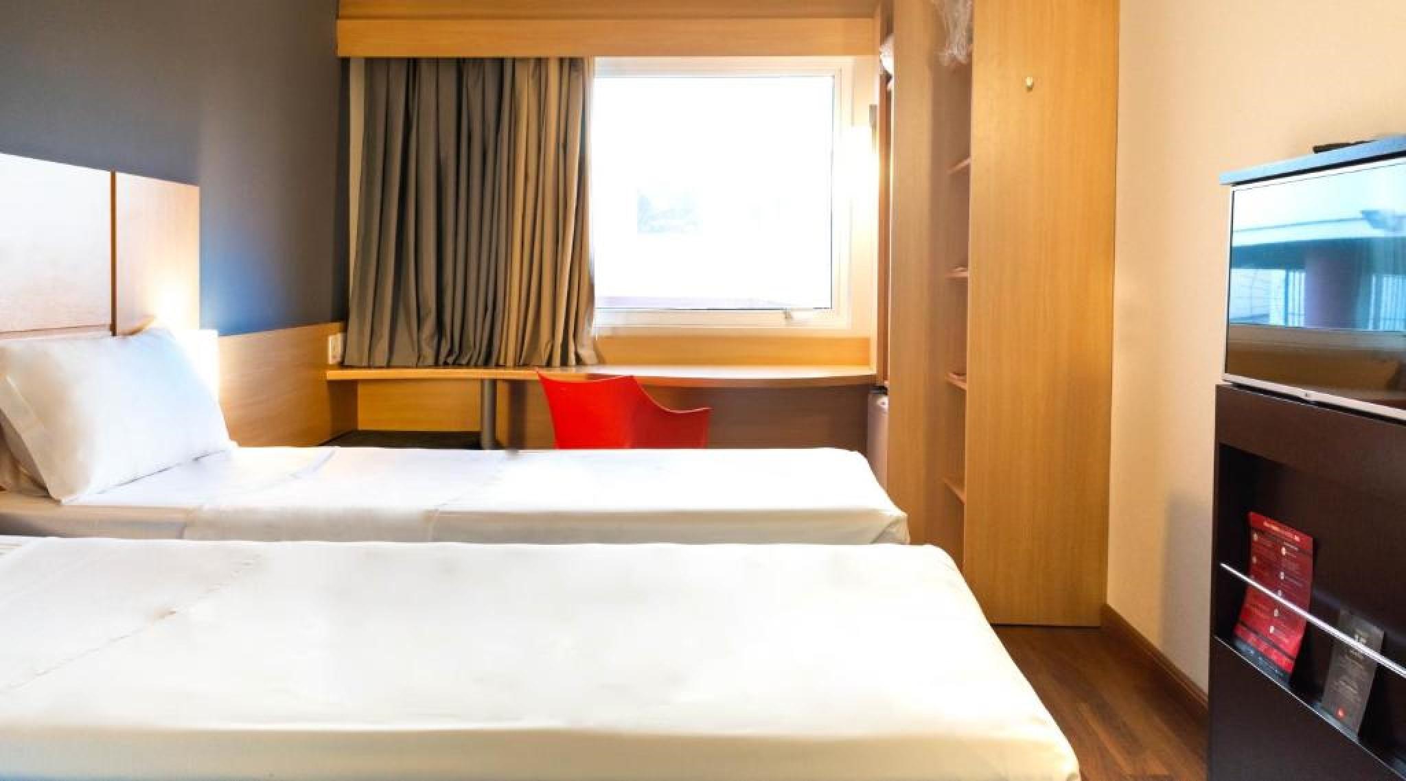 Готель Ibis Sao Jose Dos Campos Colinas Екстер'єр фото