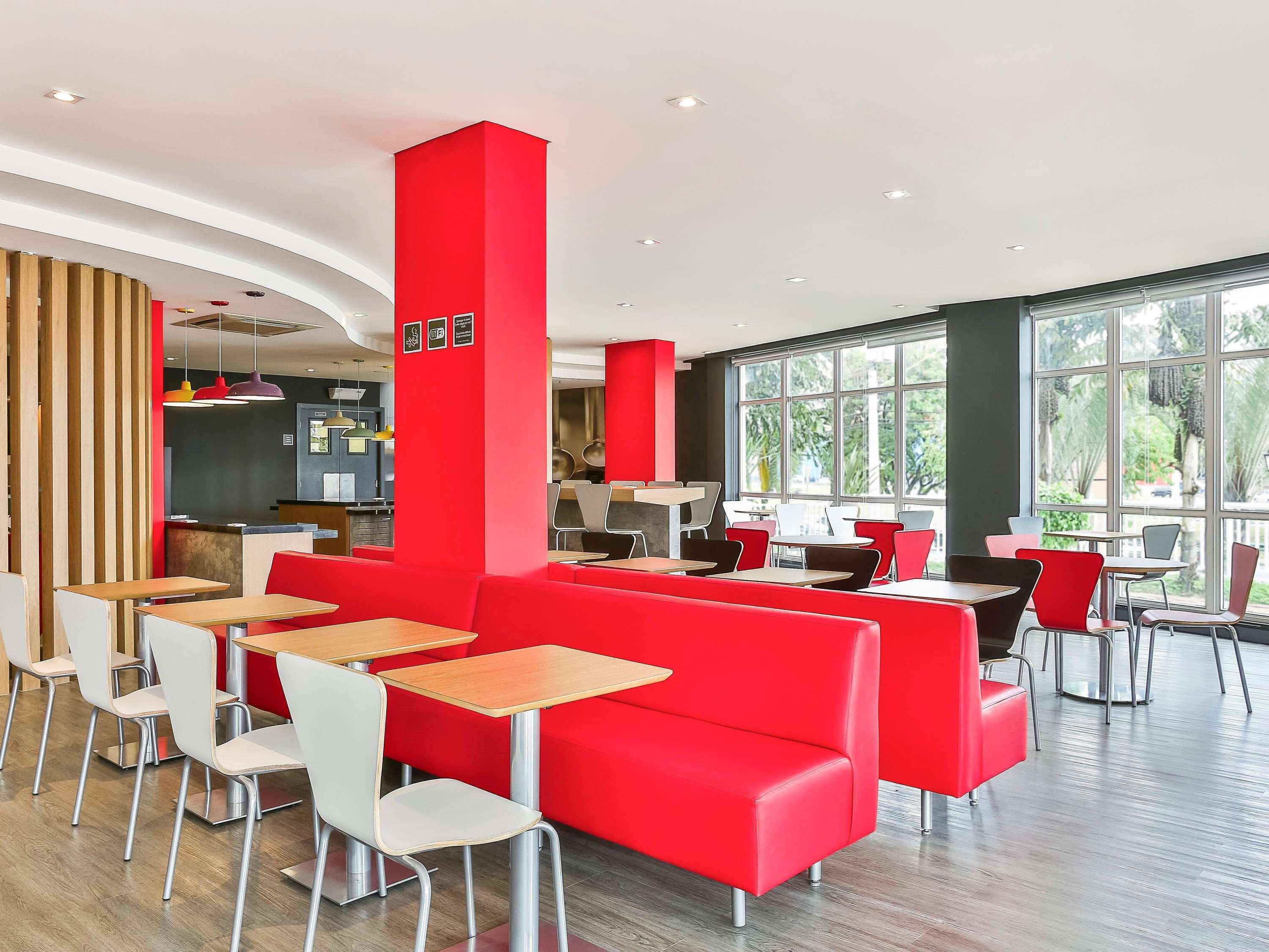 Готель Ibis Sao Jose Dos Campos Colinas Екстер'єр фото