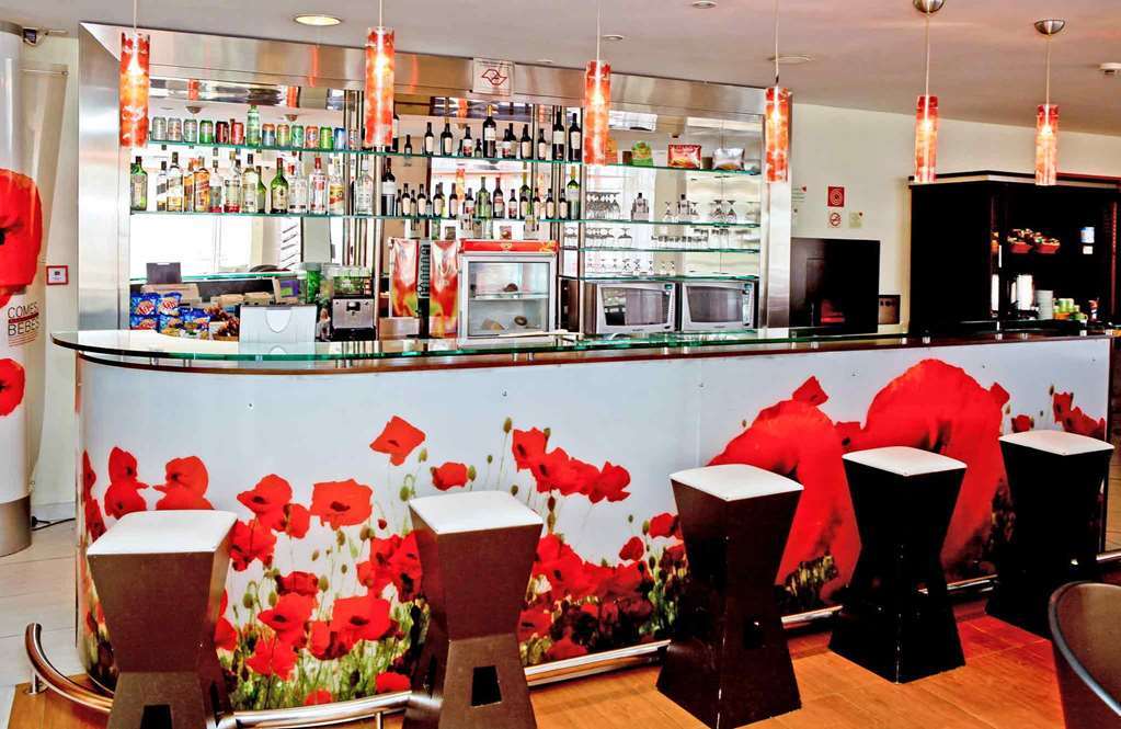 Готель Ibis Sao Jose Dos Campos Colinas Ресторан фото