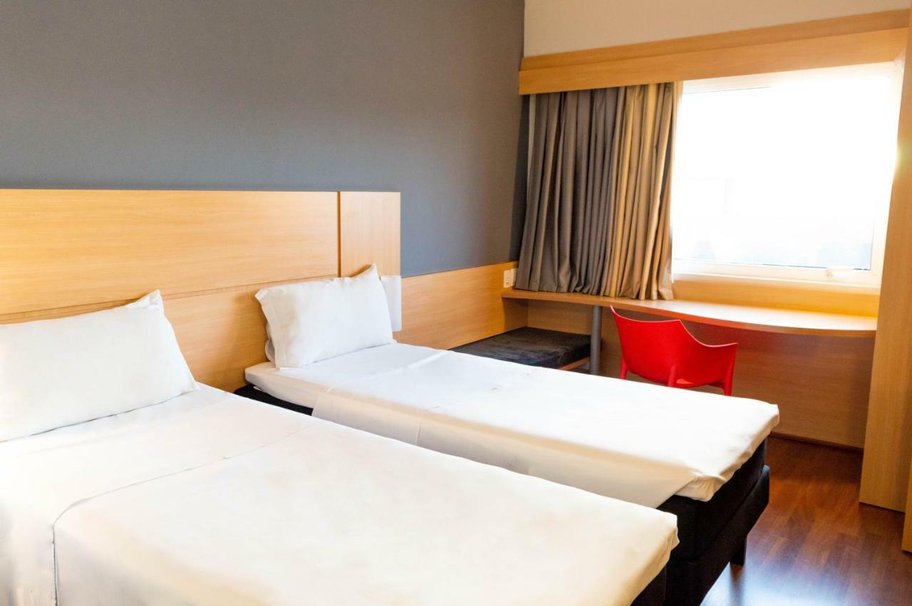 Готель Ibis Sao Jose Dos Campos Colinas Екстер'єр фото